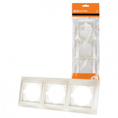 Фотография товара 'Tdm SQ1815-0831 Рамка 3-х постовая горизонтальная'