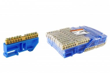 Фотография товара 'Tdm Шина "N" нулевая с изолятором на DIN-рейку 8x12мм SQ0801-0033'