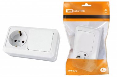 Фотография товара 'Tdm Блок комбинированный выкл. 1-кл. 10А + розетка 2П+З 16А 250В БКВР IP20 SQ1801-0101'