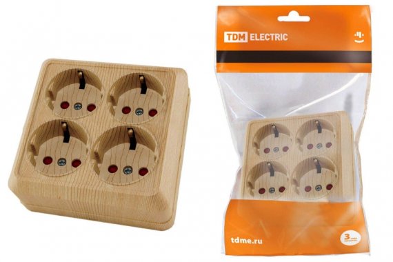 Фотография товара 'Tdm Розетка четырехместная 2П+3 открытой установки IP20 16A с защитными шторками'