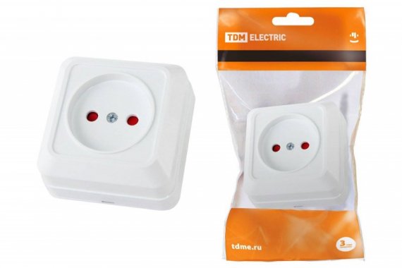 Фотография товара 'Tdm Розетка 2П открытой установки с з/ш IP20 10А SQ1801-0059'