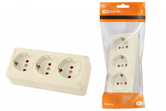 Фотография товара 'Tdm Розетка 3-х местная горизонтальная 2П+3 открытой установки IP20 16A SQ1801-0227'