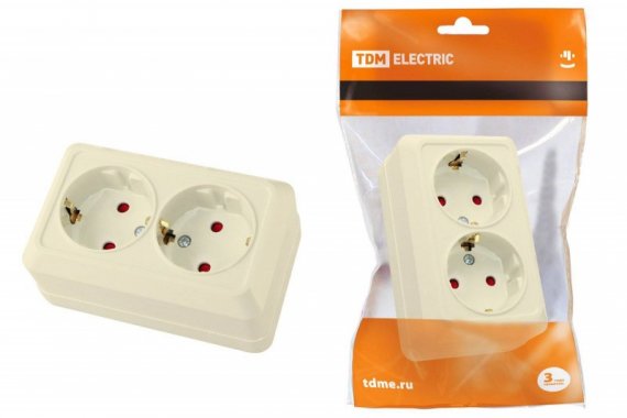 Фотография товара 'Tdm Розетка двойная 2П+З открытой установки с з/ш IP20 16А SQ1801-0066'