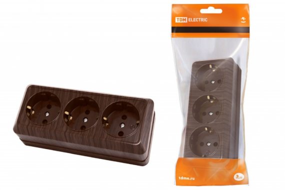 Фотография товара 'Tdm Розетка 3-х местная горизонтальная 2П+3 открытой установки IP20 16A SQ1801-0326'