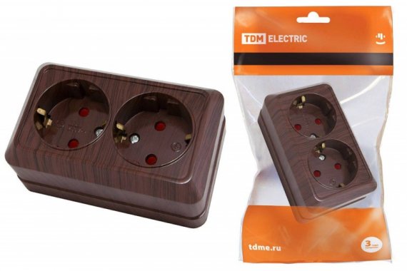 Фотография товара 'Tdm Розетка двойная 2П+З открытой установки с з/ш IP20 16А SQ1801-0040'