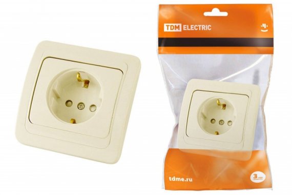 Фотография товара 'Tdm Розетка 2П+З 16А c защитными шторками SQ1804-0124'