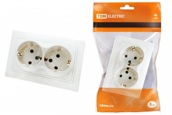 Фотография товара 'Tdm Розетка двойная 2П+З 16А 250В SQ1814-0014'