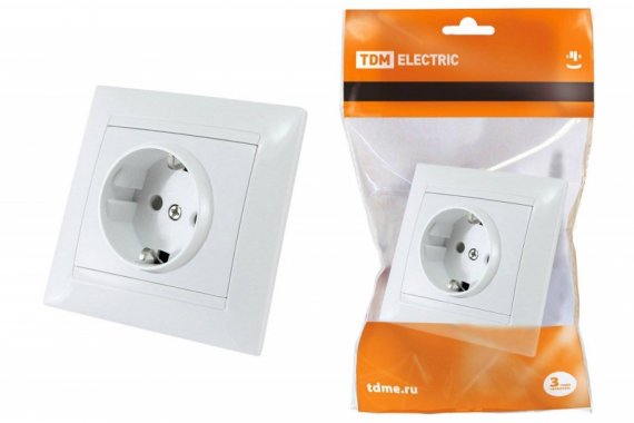 Фотография товара 'Tdm Розетка 2П+З 16А 250В SQ1815-0011'